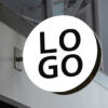 Skilte i Centrum - Udhængsskilt sic basic logo lysskilt 70